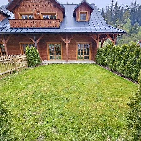 Apartman 8, Jezerne Velke Karlovice Ngoại thất bức ảnh