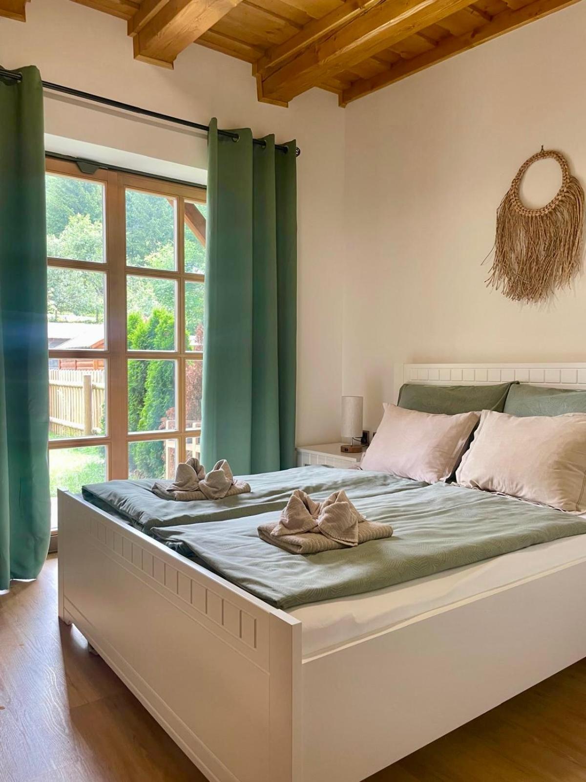 Apartman 8, Jezerne Velke Karlovice Ngoại thất bức ảnh